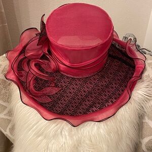 Women's Pink Wide-Brim Floral Accent Church Hat